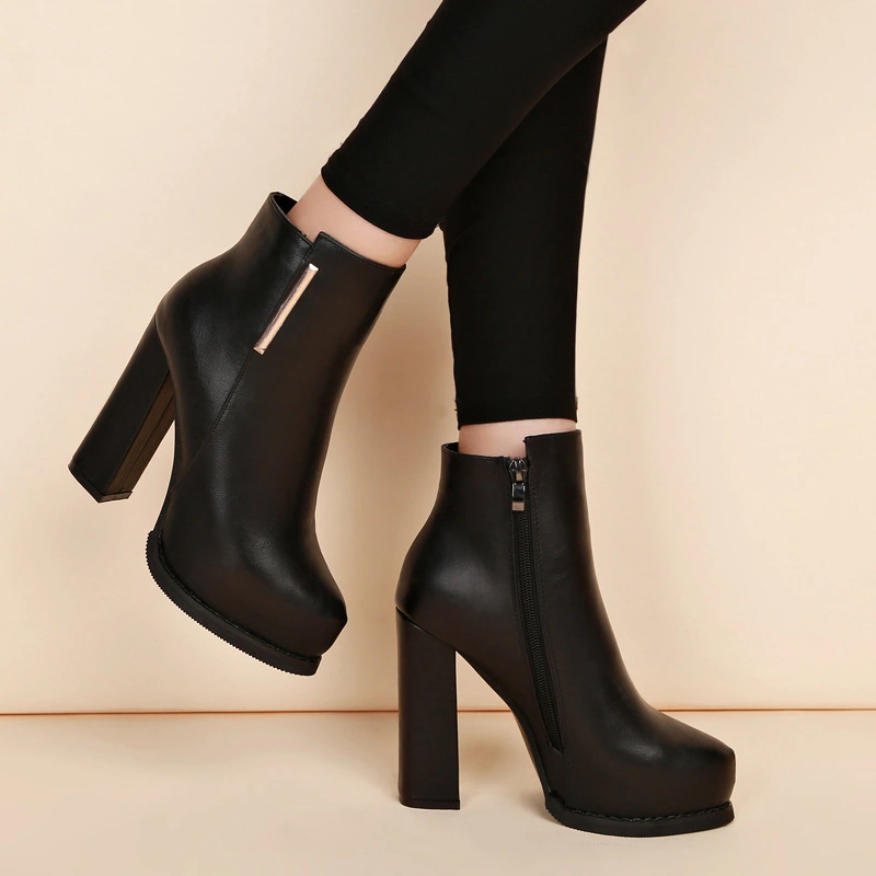 Plush boots with thick soles