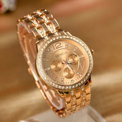 Aliexpress Ebay explosion models Geneva Geneva fashion wholesale alloy diamond watches one generation