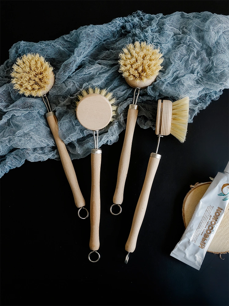 Simple wood handle pot brush