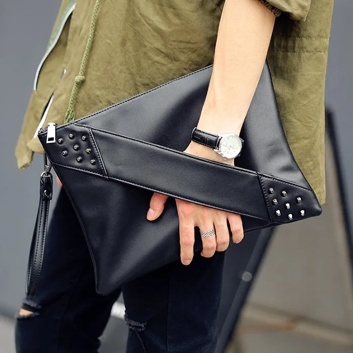 Fashionable rivet clutch