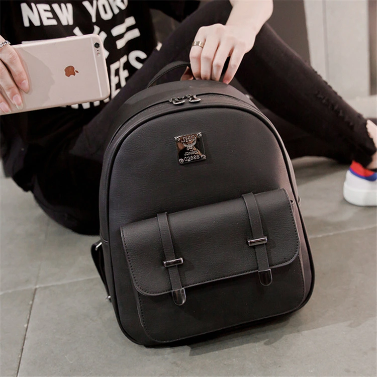 Backpack backpack female Korean version of the new summer leisure school all-match simple fashion bag bag tide wind