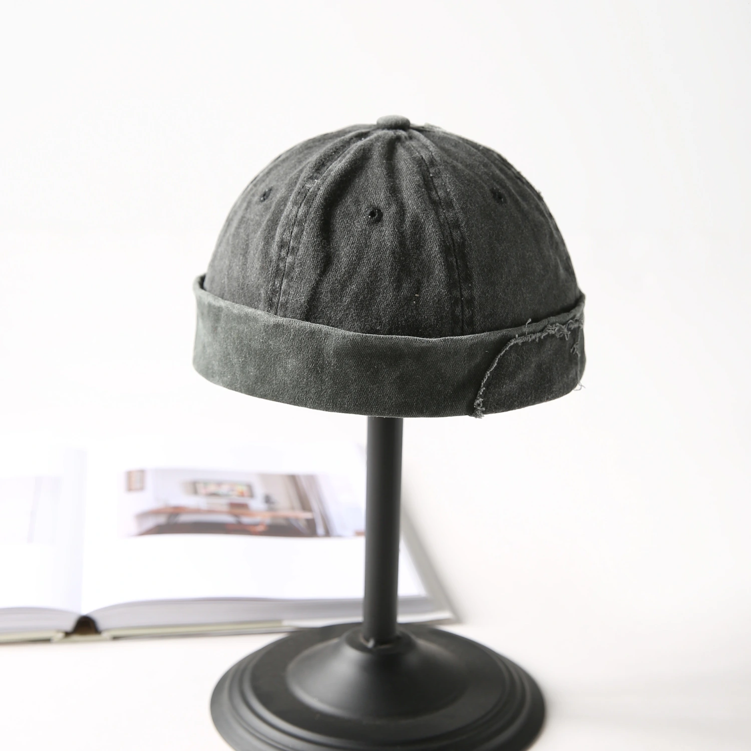 Men's And Women's Dome Melon Hats