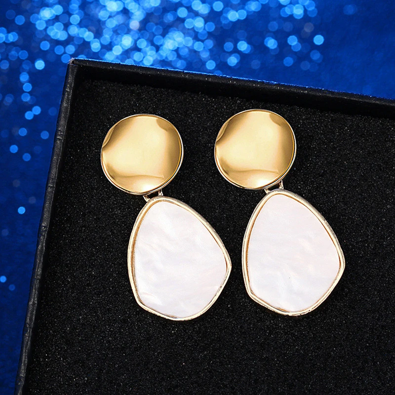 Retro Aimple Sequined Acrylic Earrings Foreign Trade Earrings