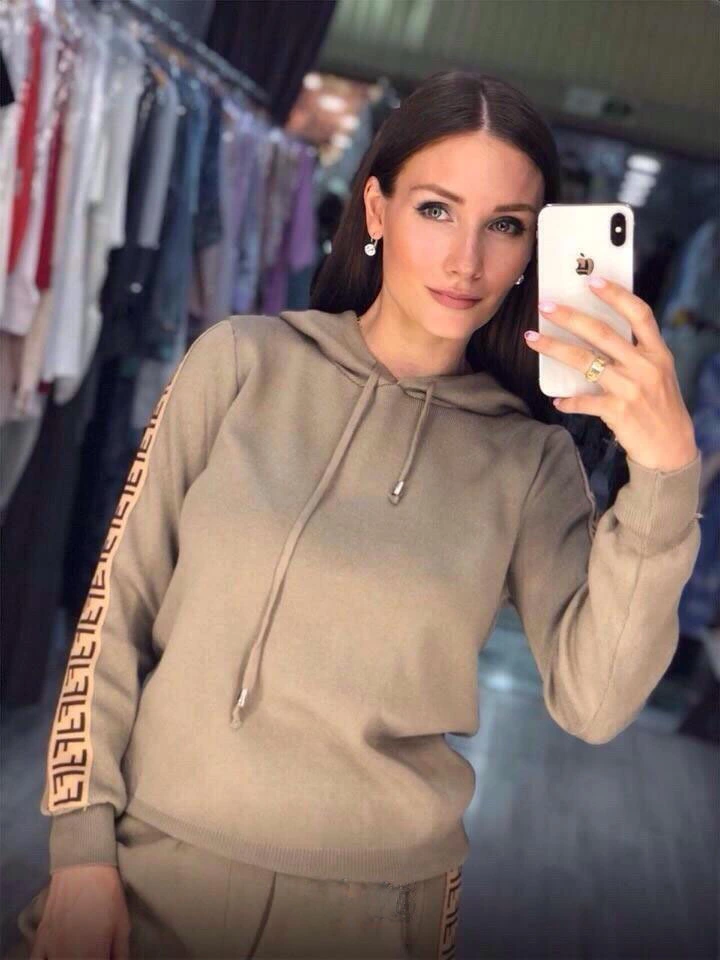 Hooded sweater set two-piece