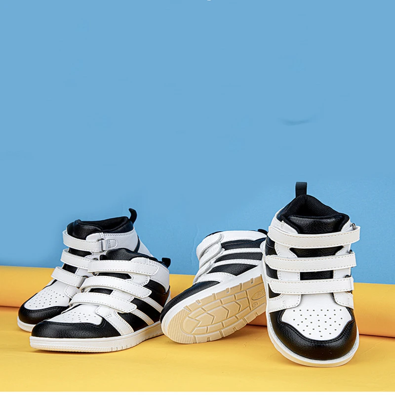 Wear-Resistant Corrective Sports Shoes For Turning The Baby's Inner And Outer Xo Legs