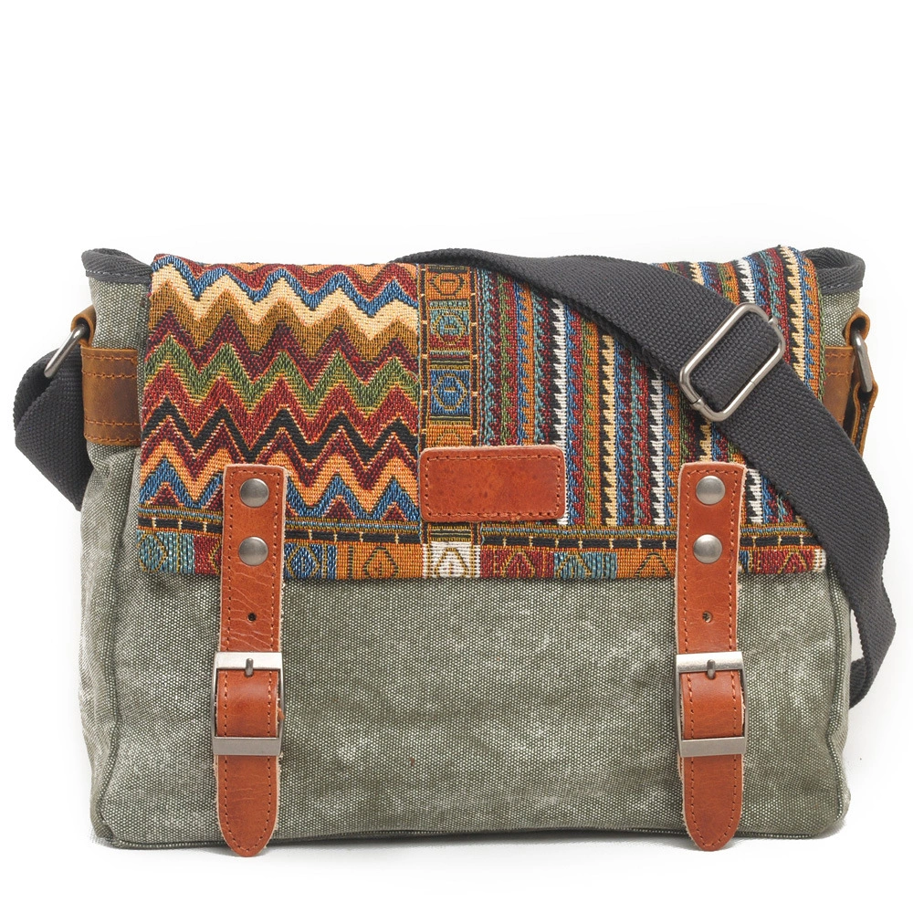 Vintage shoulder bag ethnic style