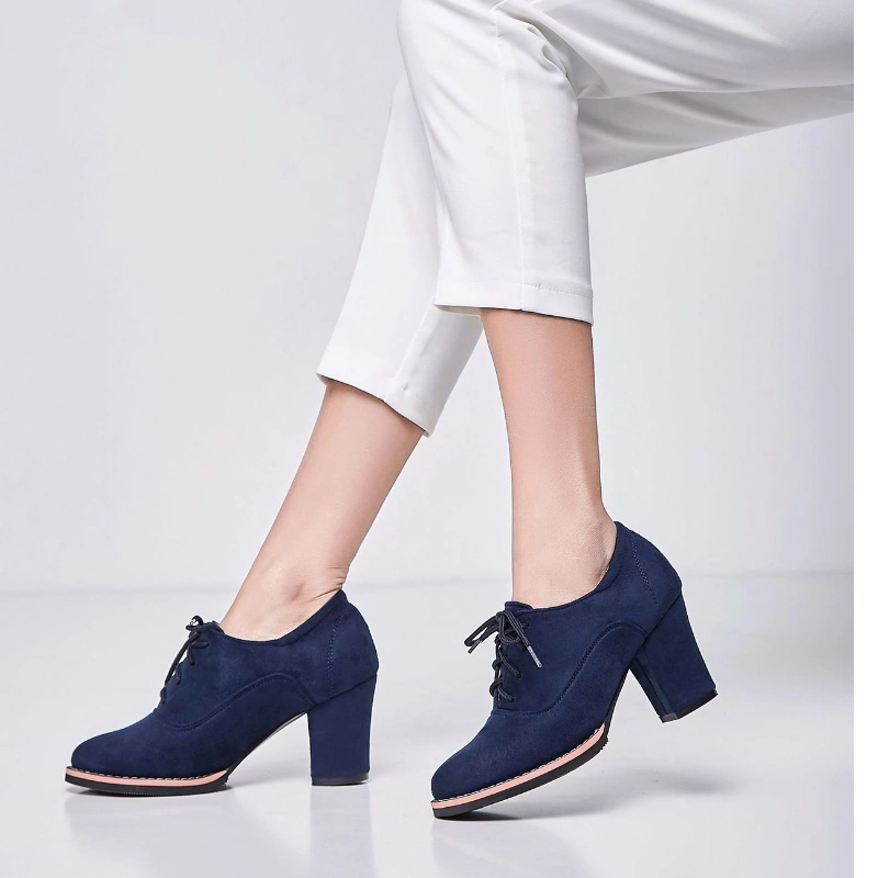 Front lace-up nude boots