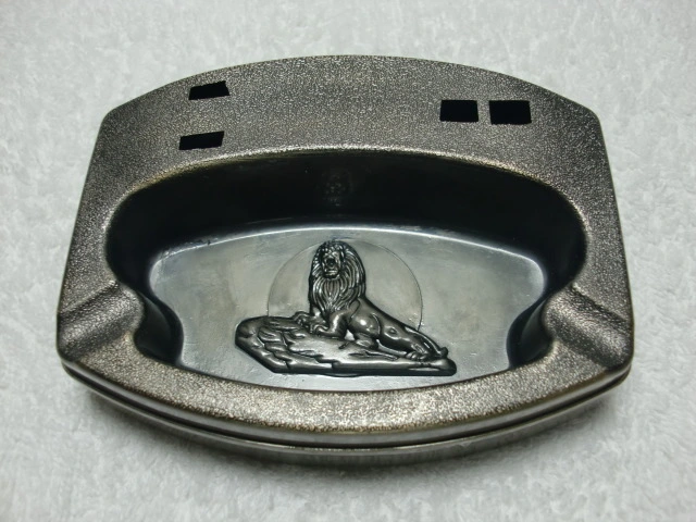 Tiger ashtray