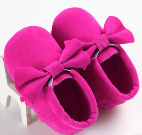 Baby's soft bottom shoes
