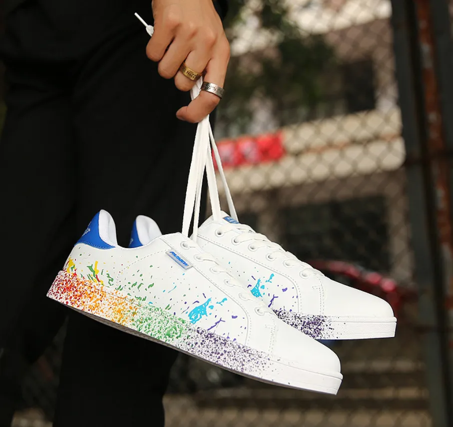 Little white shoes student shoes
