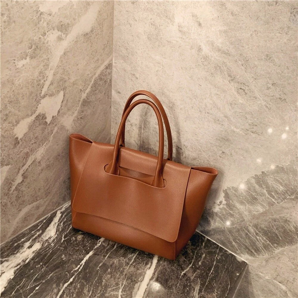 Used tote bag