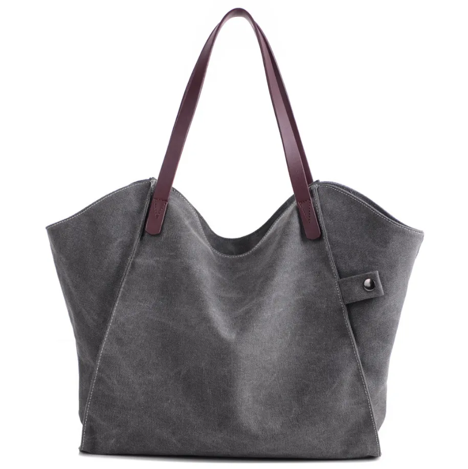 Large-capacity shoulder bag