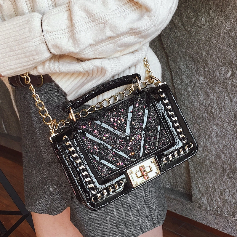 New diamond shoulder bag