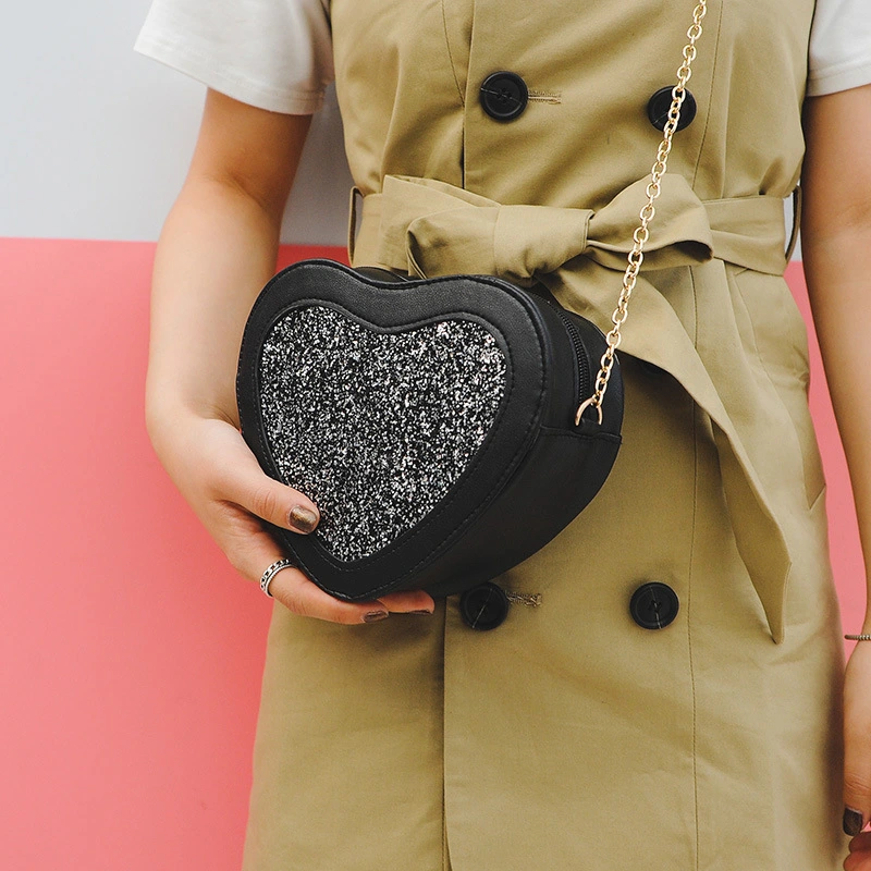 Korean mini love - shaped mini - bag personality sequined chain bag leisure with a single shoulder crossbody bag