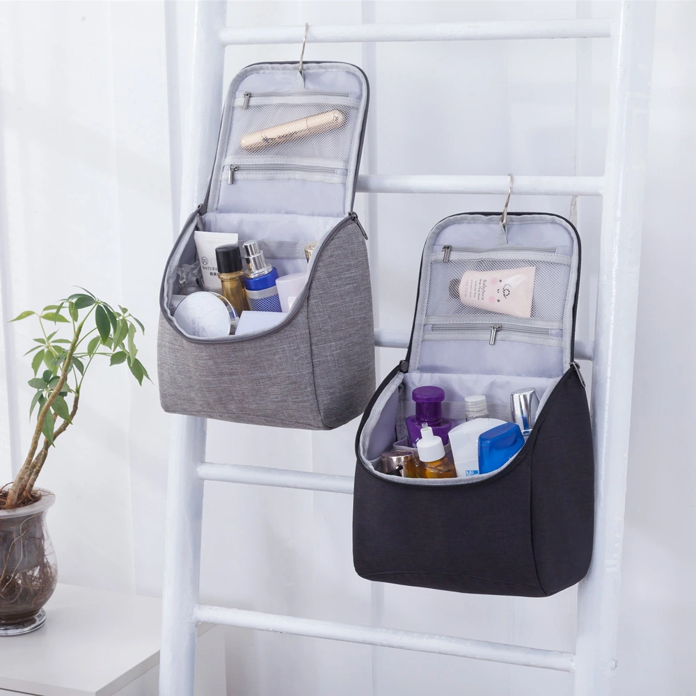 Hanging travel storage bag