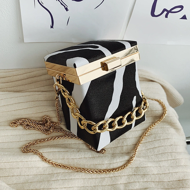 All-match mini chain bag