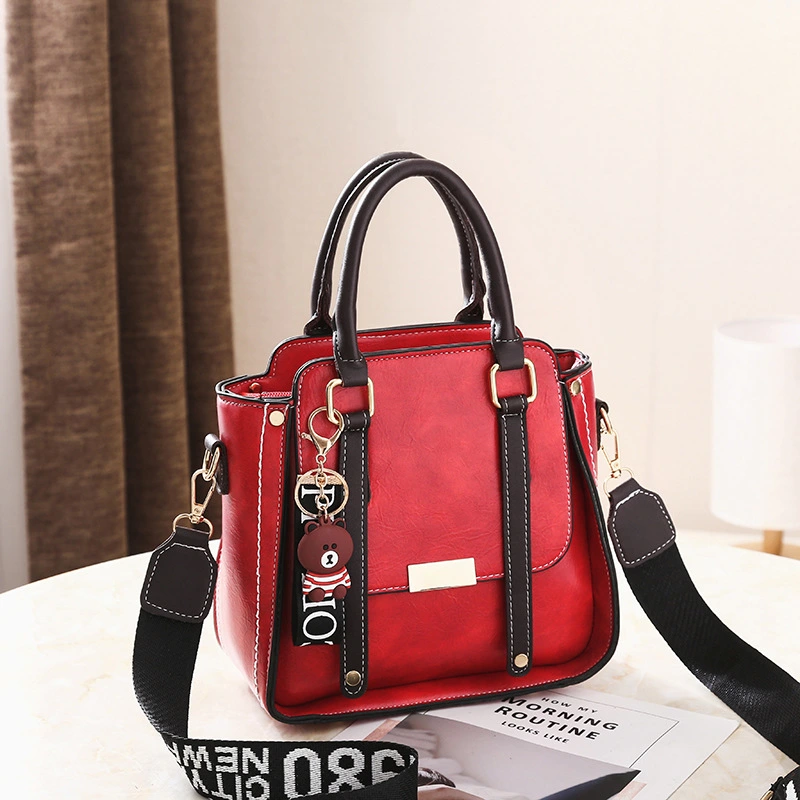 Retro Style Simple One-shoulder Messenger Handbag