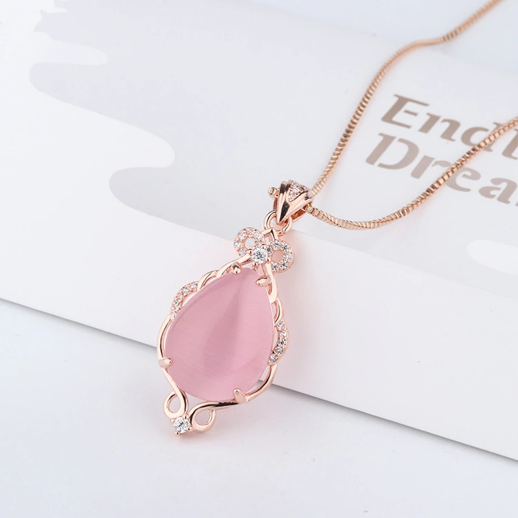 Natural powder crystal hibiscus stone pendant rose gold clavicle chain