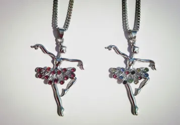 Angel short clavicle chain Japanese and Korean necklace ballet girl accessories