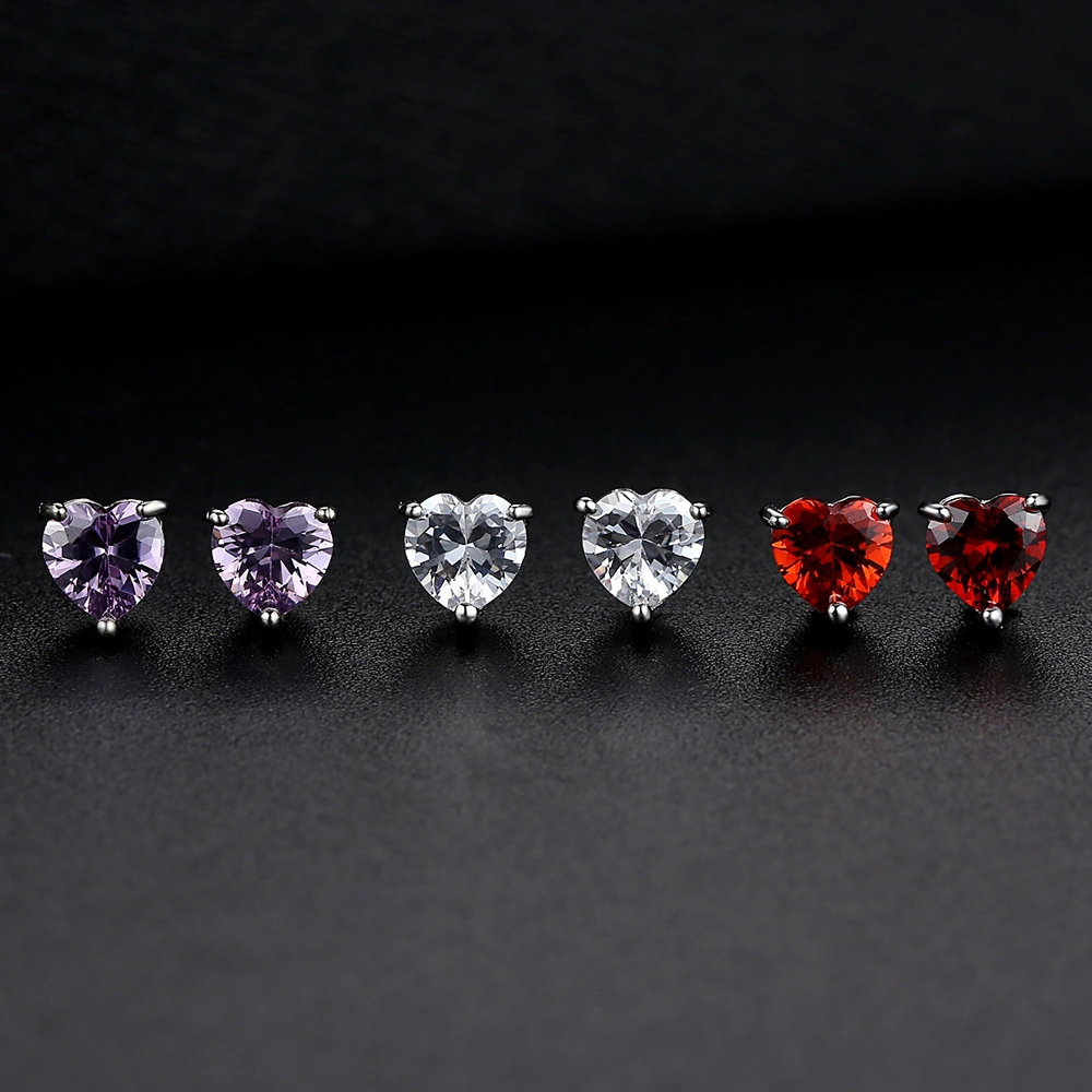 Heart-shaped pendant fashion zircon necklace