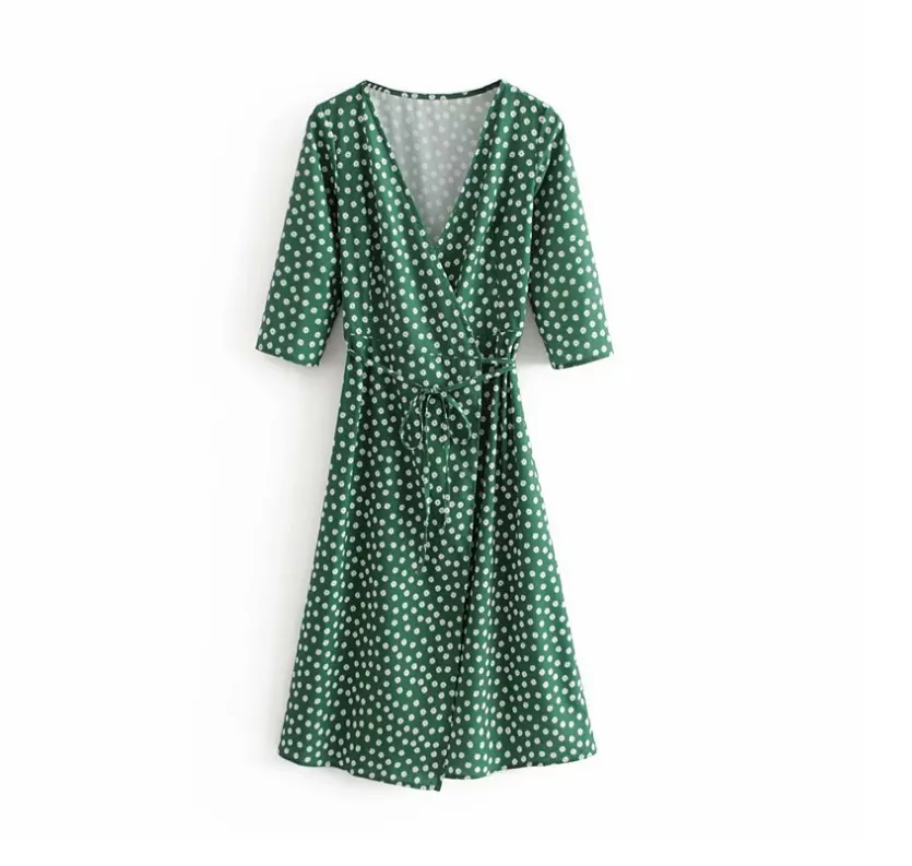 2021 European and American style spring and summer women's new wholesale small floral green print V-neck lace wrap dress