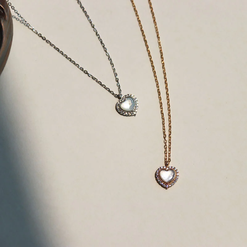 Small sense of heart-shaped love necklace