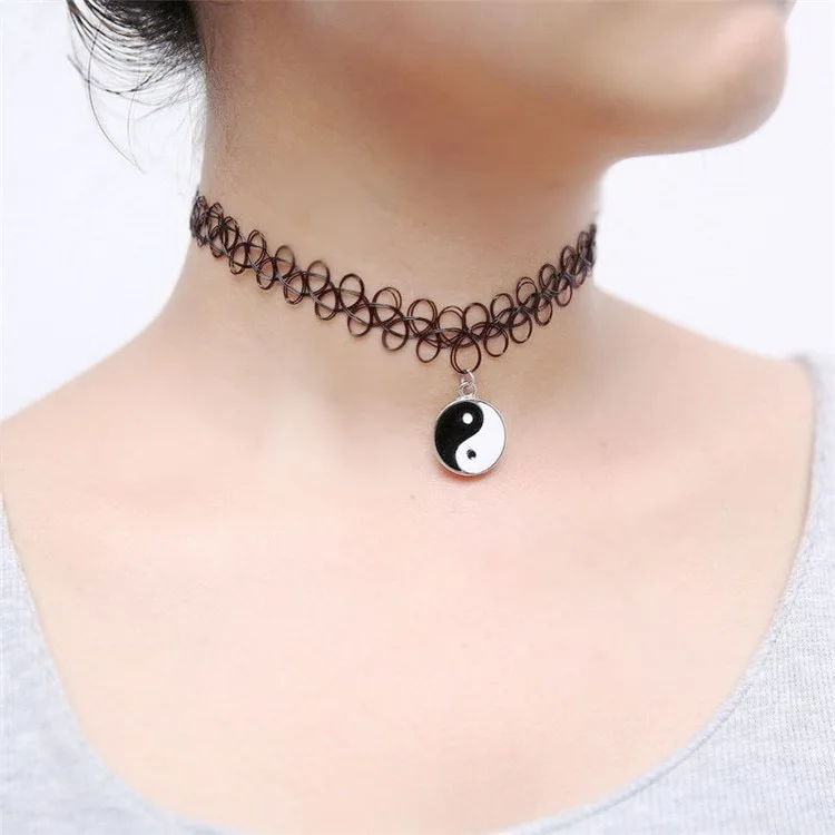 Black Plastic Choker Necklace Women Elastic Tattoo Chokers Gothic Punk Yin Yang Pendants 90s Chocker