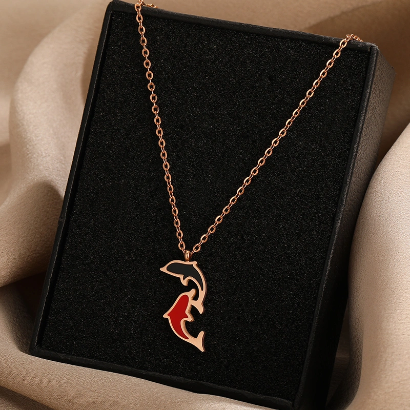 Cute fishtail dolphin necklace