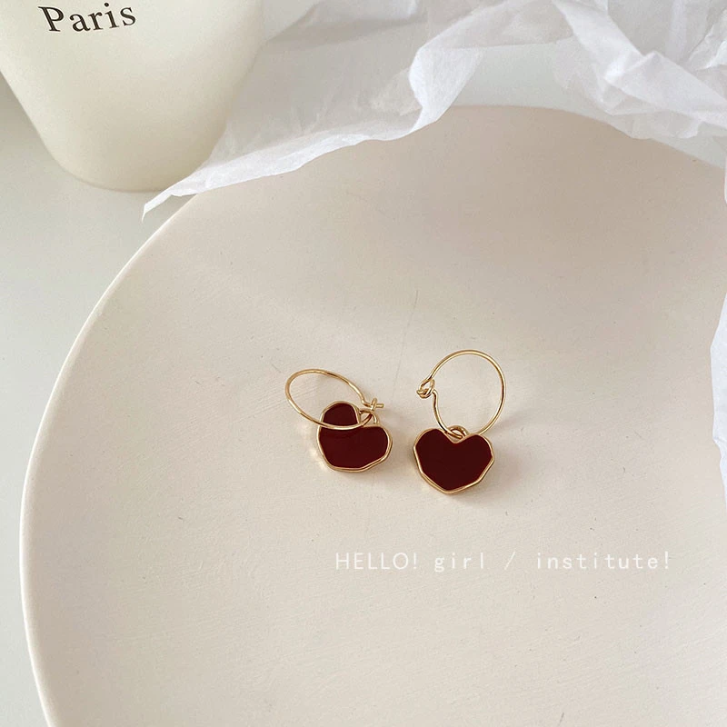 All-match Temperament Retro Love Earrings Women