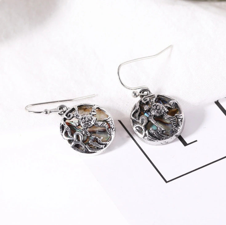 Seaweed flower turtle hollow earrings