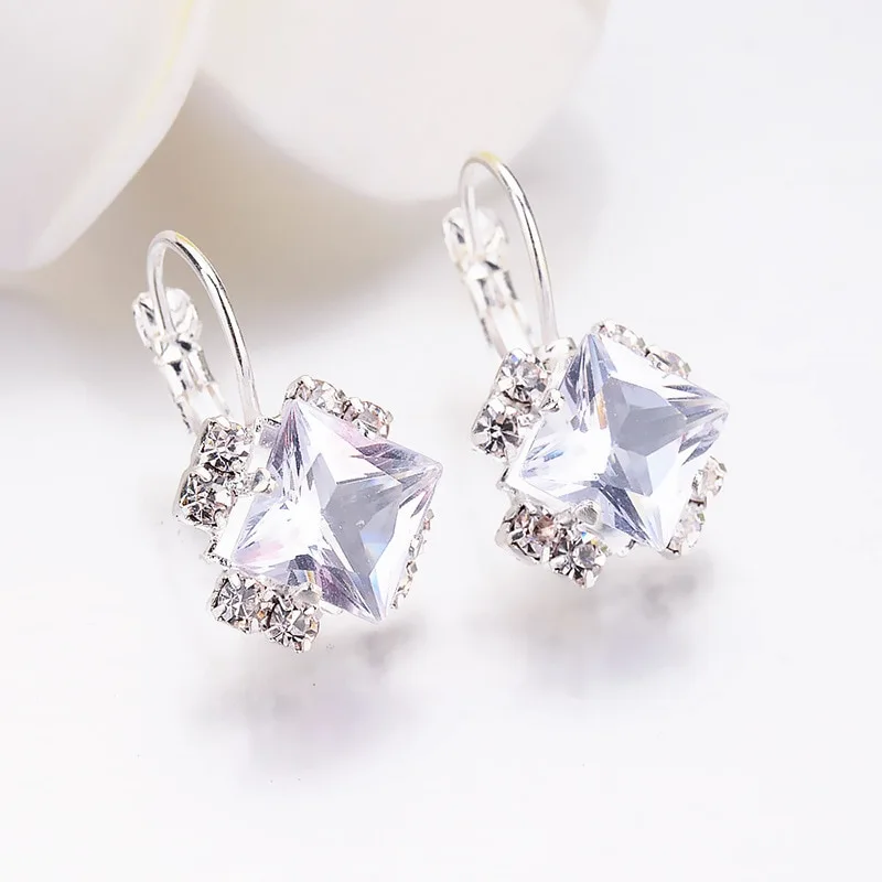 Women rhombus earrings