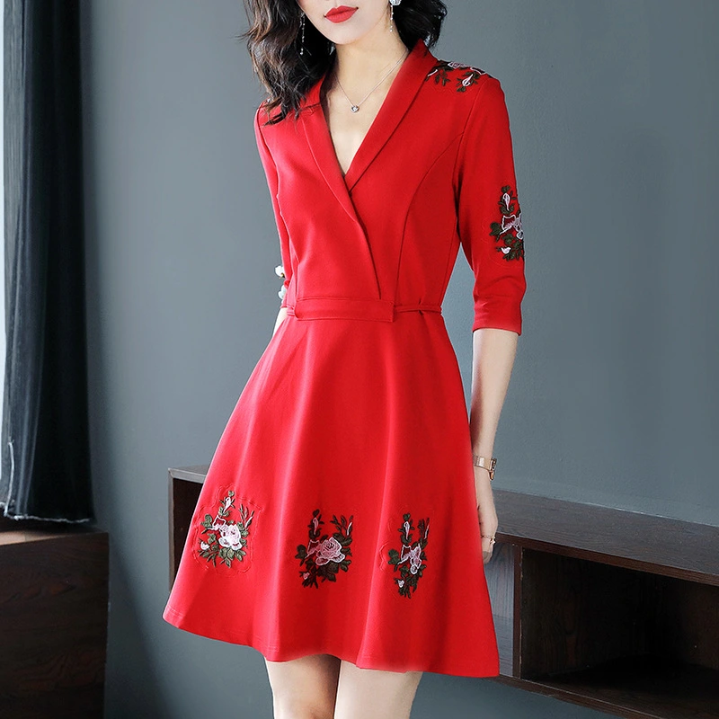 Autumn winter dress 2021 new dress