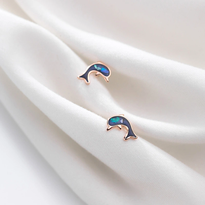 Temperament Cute Dolphin S925 Silver Earrings Female