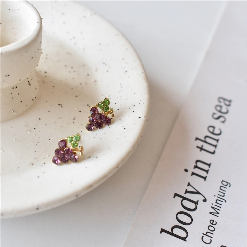 Grape Fruit Small Ear Studs