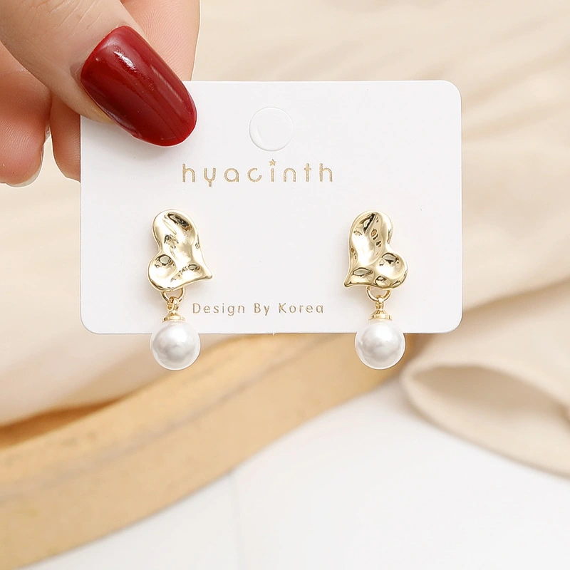 Heart shaped pearl earrings