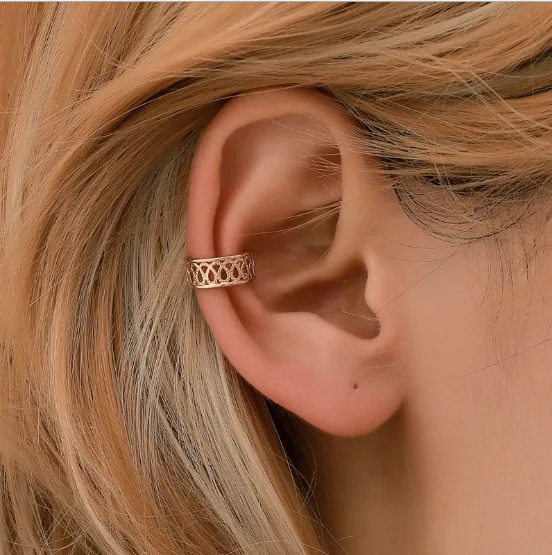 European and American retro hollow geometry ear bone clip