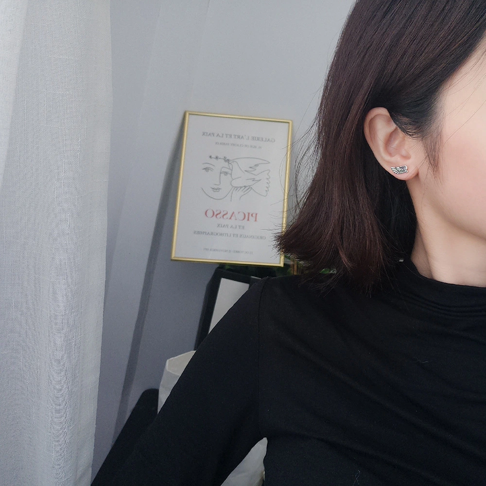Vintage wings earrings