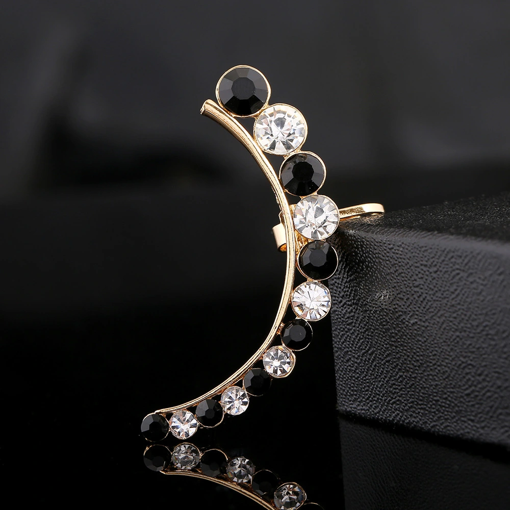 Black And White Diamond Curved Ear Hook Ear Bone Clip