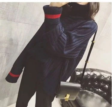 Turtleneck Loose Red Striped Sleeved Sweater 2