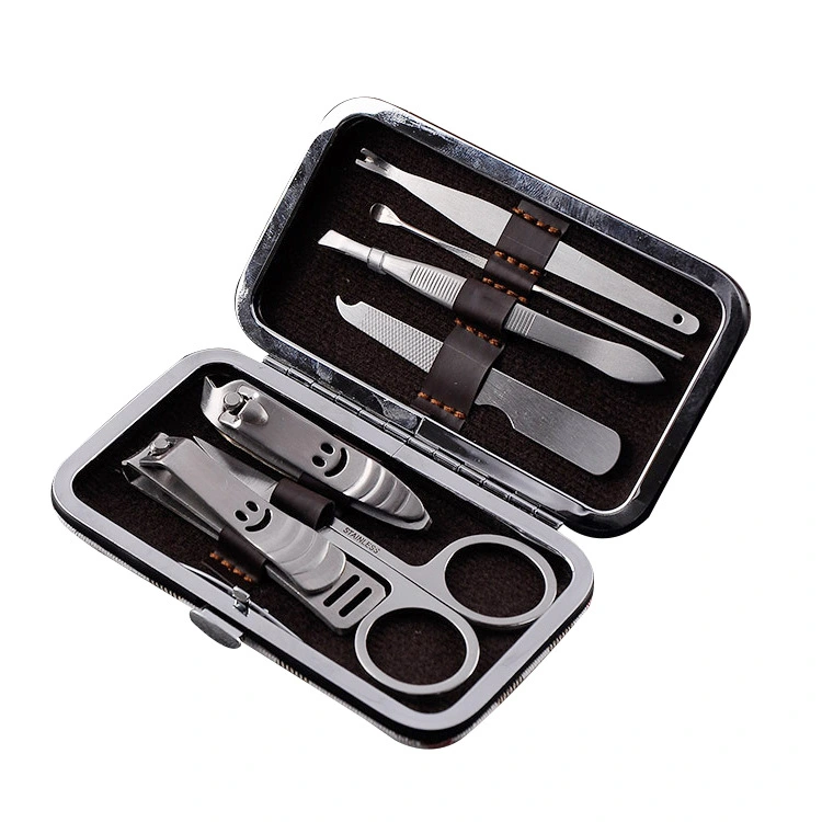 7 piece set of nail clippers