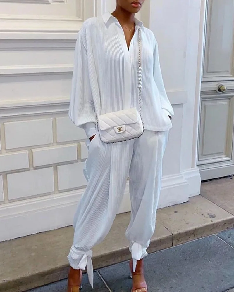 Wrinkled long sleeve shirt suit