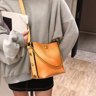 One Shoulder Crossbody Bucket Bag