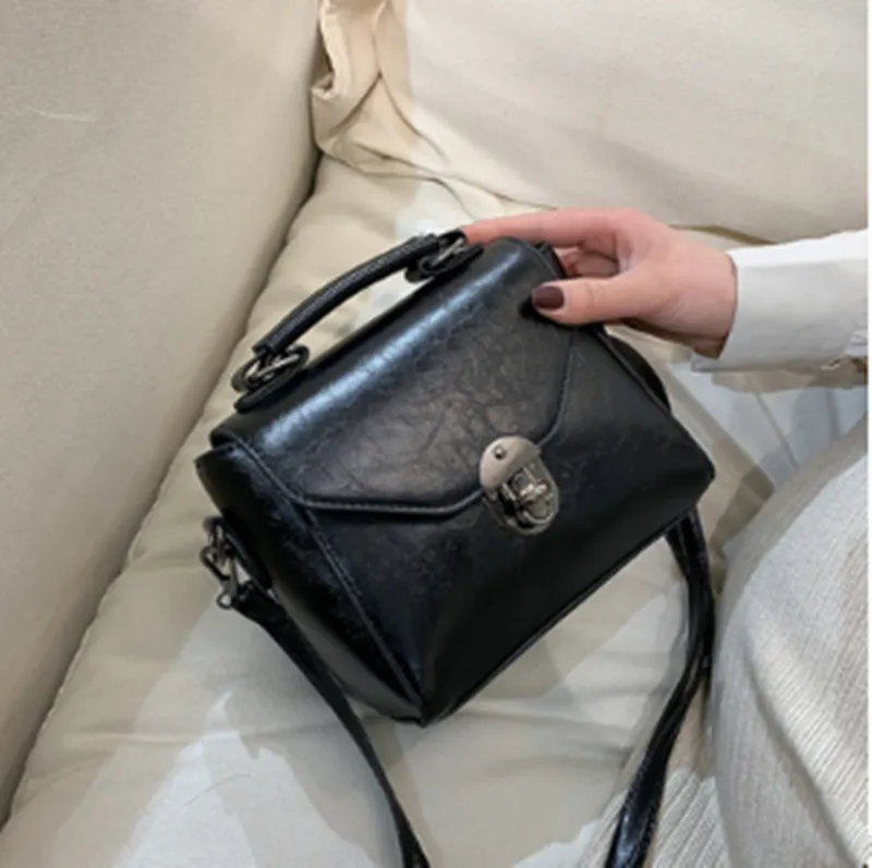 Fashion Diagonal Shoulder Bag Simple All-match Handbag