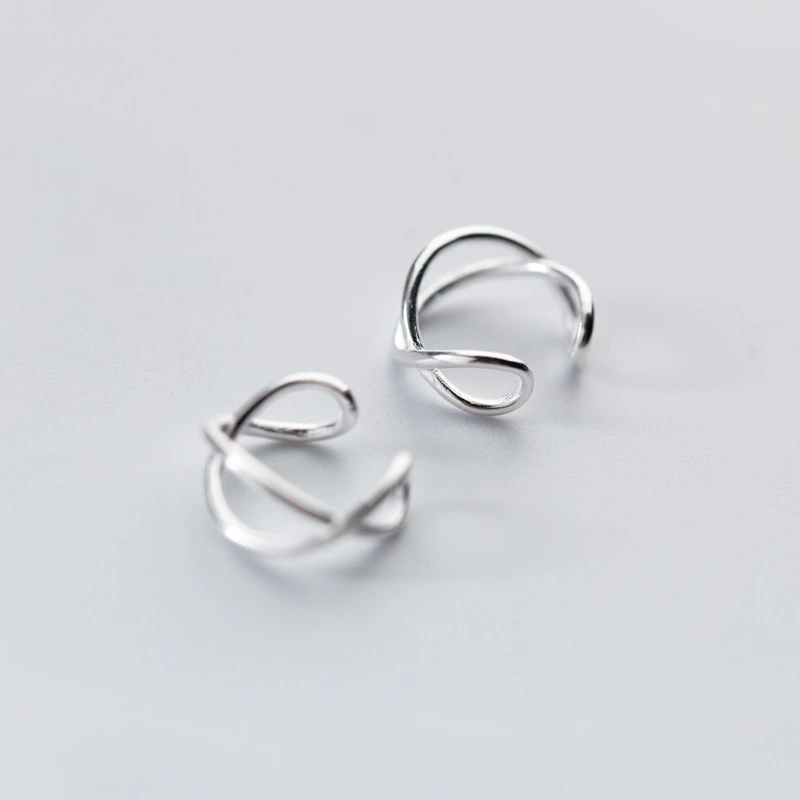Irregular knot knot ear clips without piercings