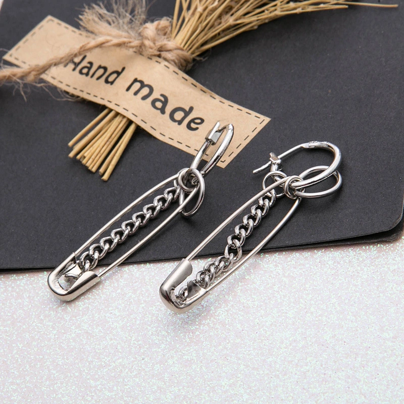 Pin chain earrings