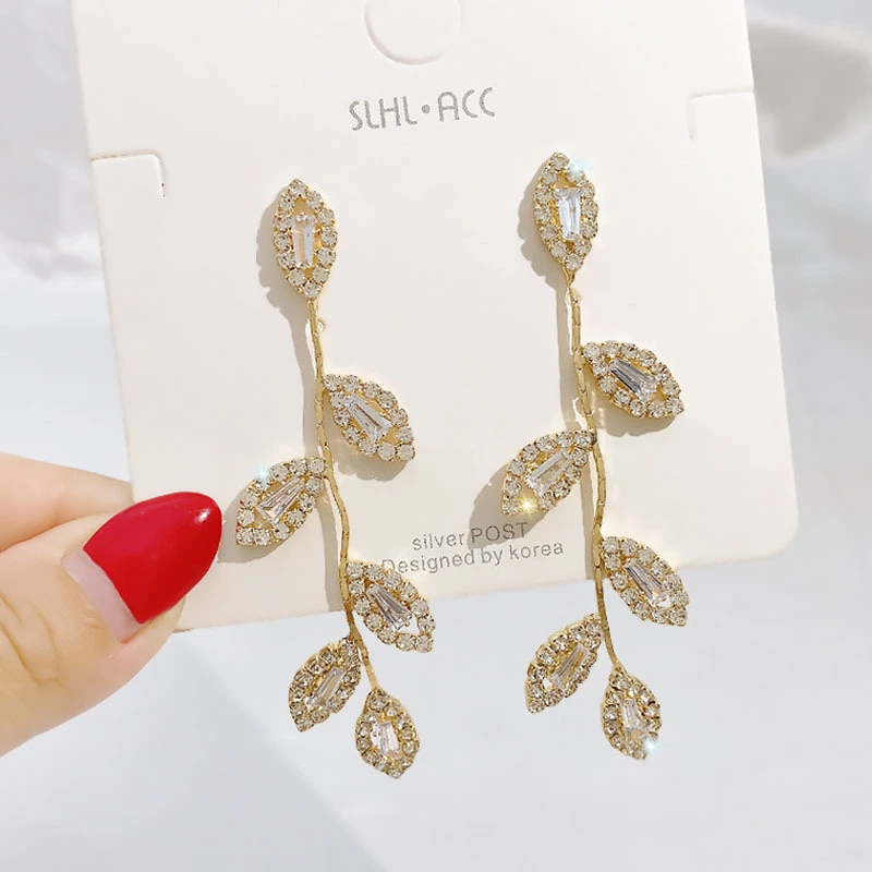 Leaf Earrings Women Long Tassel Earrings