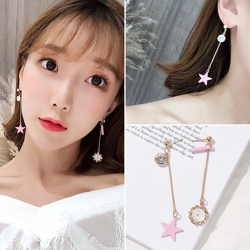 Female retro long earrings