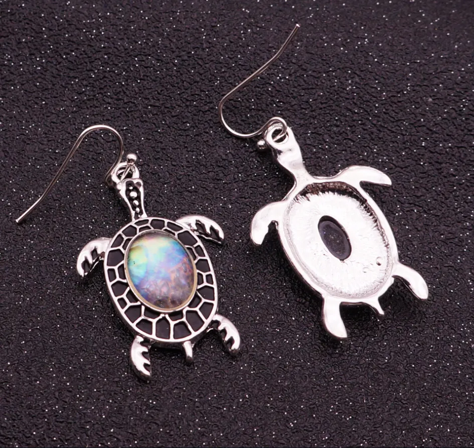 Shell turtle earrings