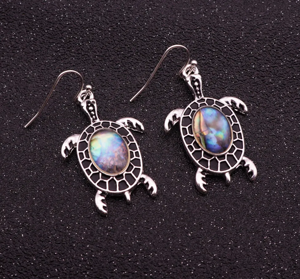 Shell turtle earrings