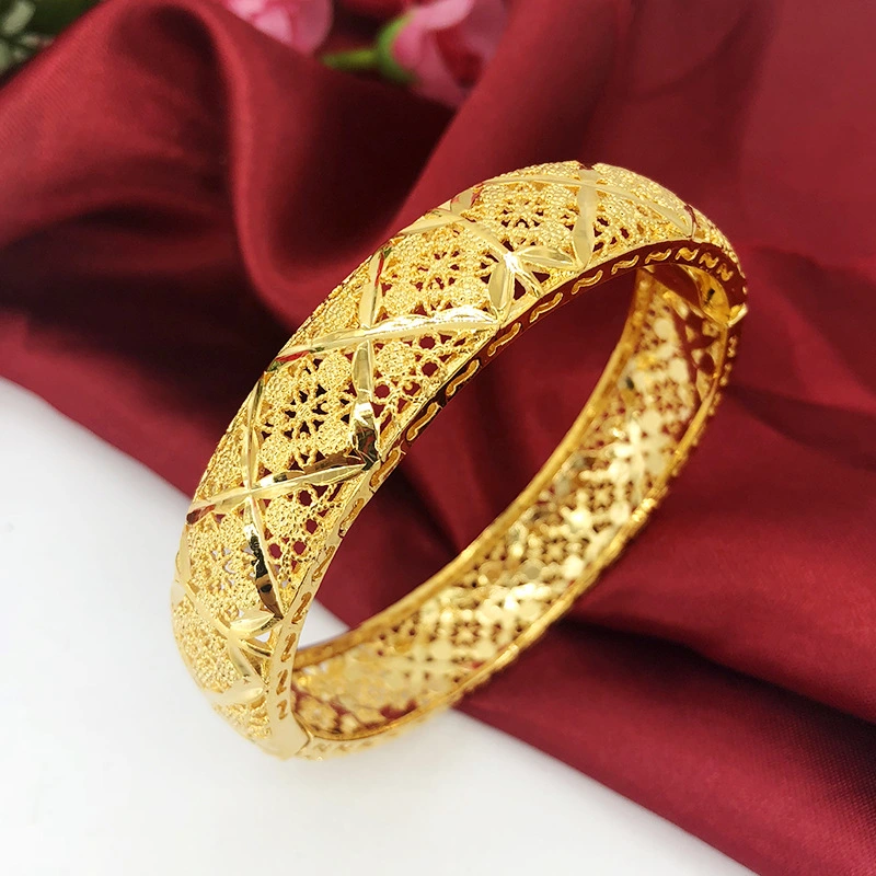 Gold Plated Hollow Bracelet Female Retro Buckle Car Flower Bracelet